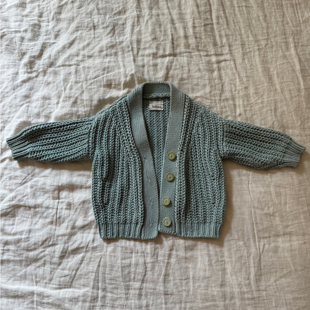 Babaa no 18 cardigan child size 4.